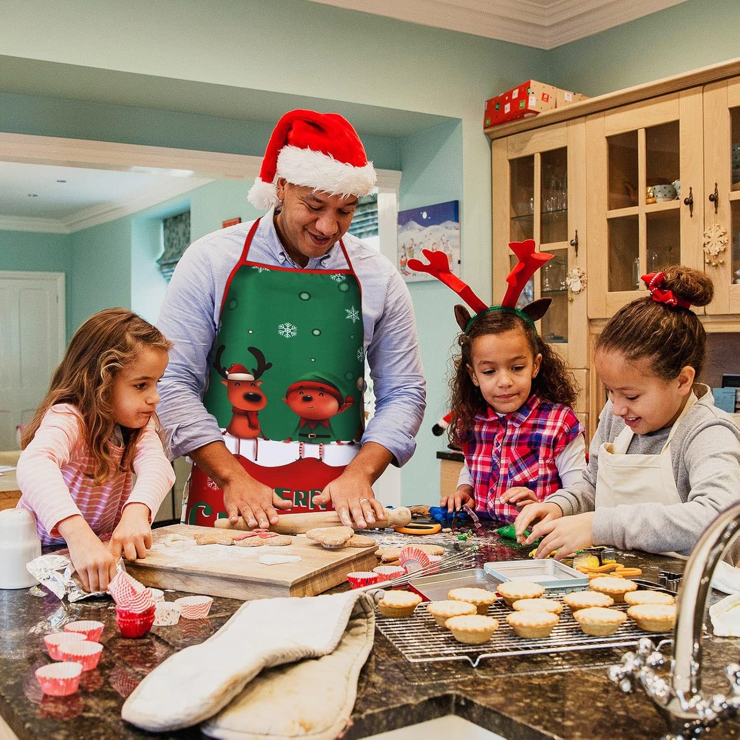 3 Pcs Christmas Apron Xmas Snowman, Elk, Santa Claus, Cane Red and Green Aprons for Women Adjustable Christmas Xmas Kitchen Cooking Baking